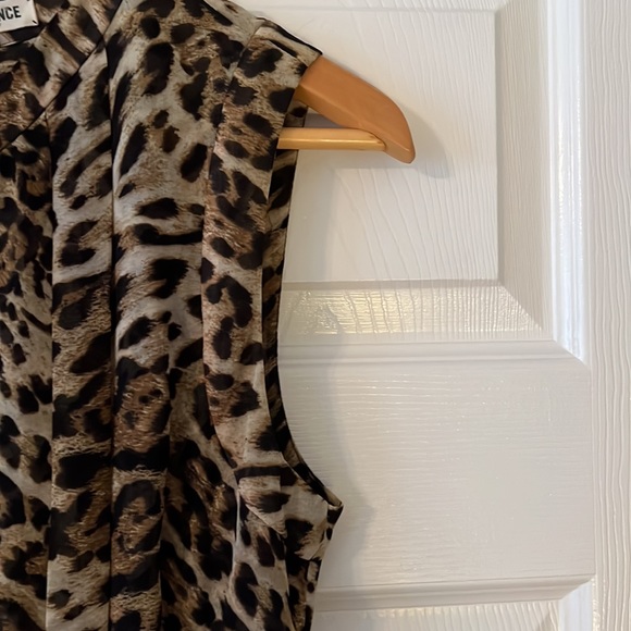 L’ AGENCE Animal print midi Dress 👗 with lining. - Picture 6 of 13